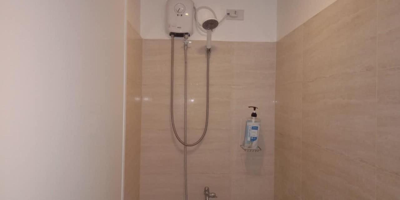 Mabolo Garden Flat A6 With Free Rooftop Pool سيبو المظهر الخارجي الصورة