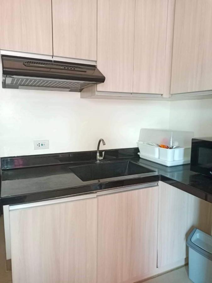 Mabolo Garden Flat A6 With Free Rooftop Pool سيبو المظهر الخارجي الصورة