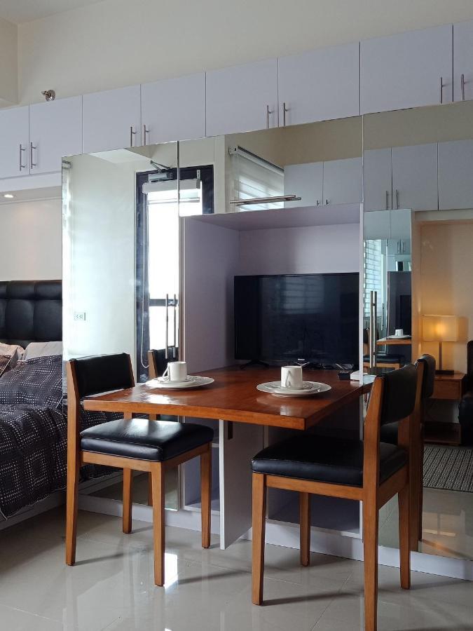 Mabolo Garden Flat A6 With Free Rooftop Pool سيبو المظهر الخارجي الصورة