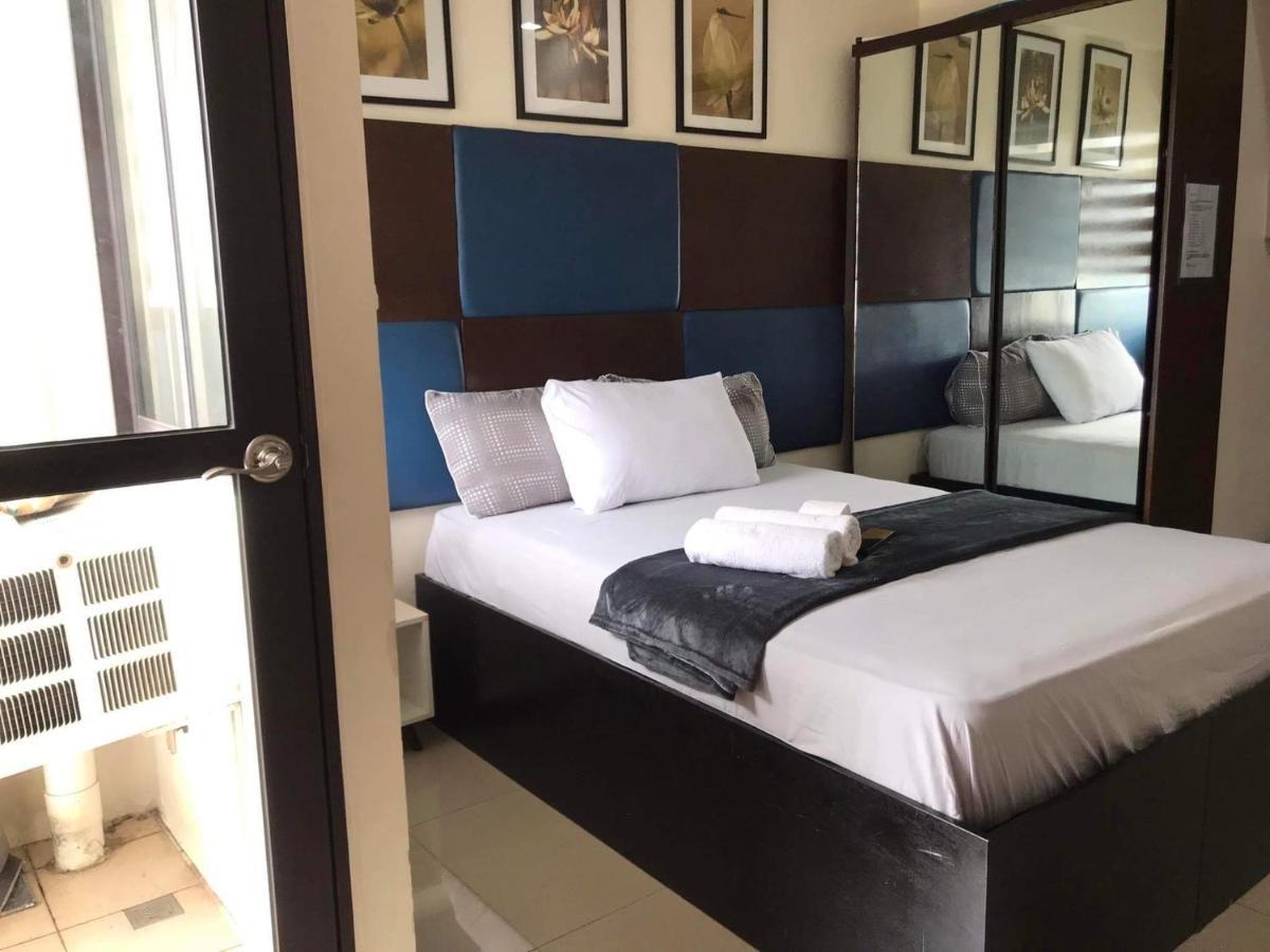Mabolo Garden Flat A6 With Free Rooftop Pool سيبو المظهر الخارجي الصورة