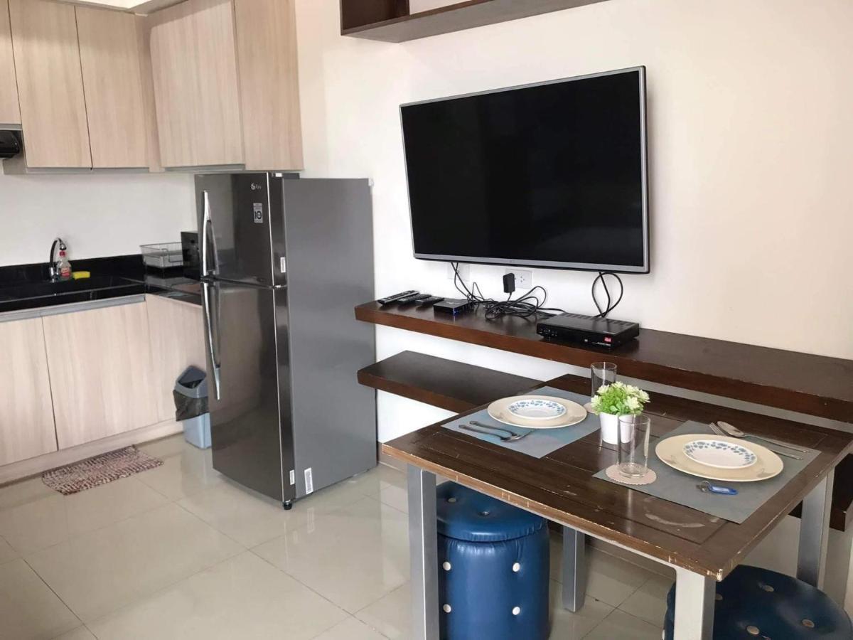 Mabolo Garden Flat A6 With Free Rooftop Pool سيبو المظهر الخارجي الصورة