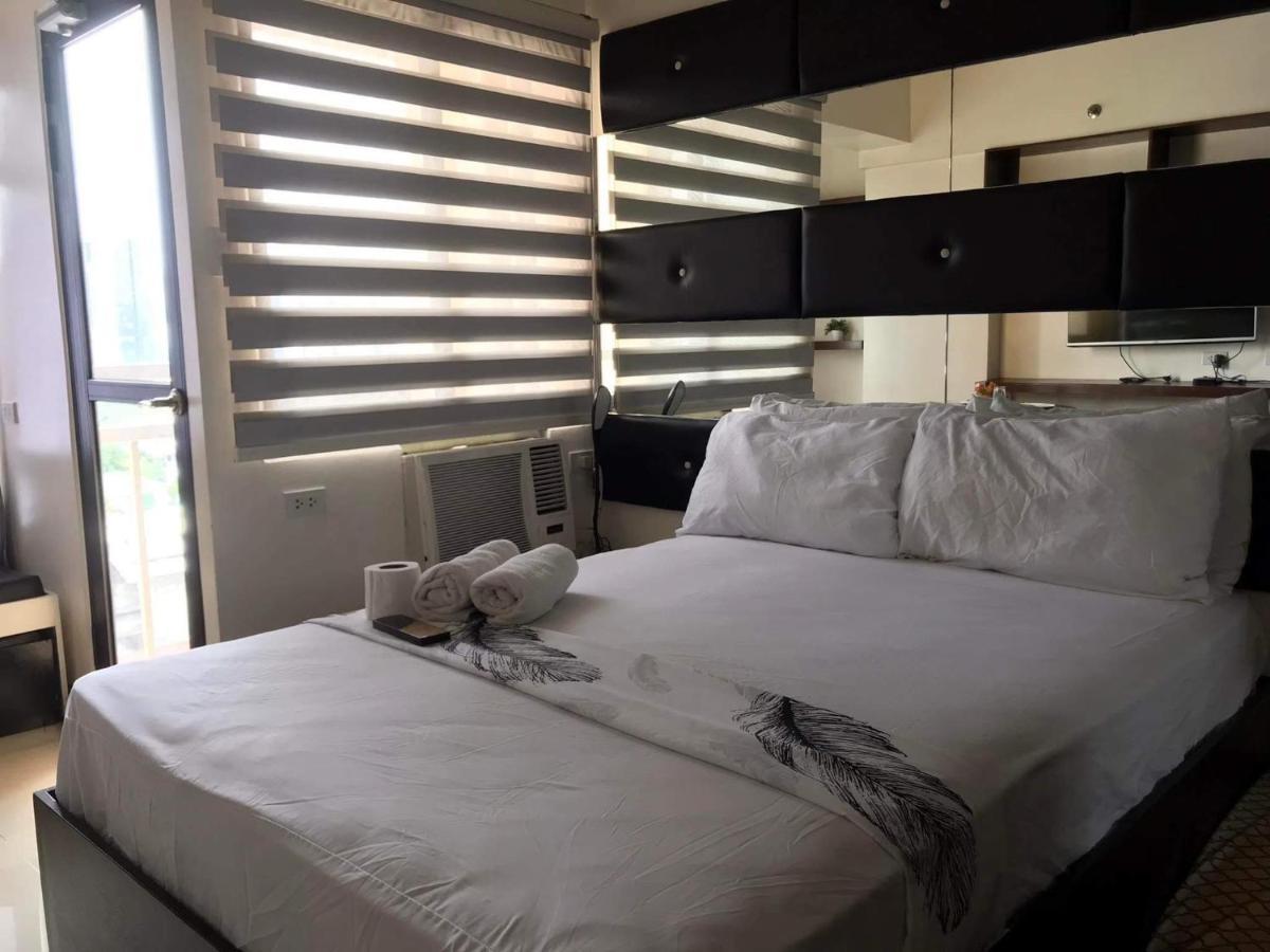 Mabolo Garden Flat A6 With Free Rooftop Pool سيبو المظهر الخارجي الصورة