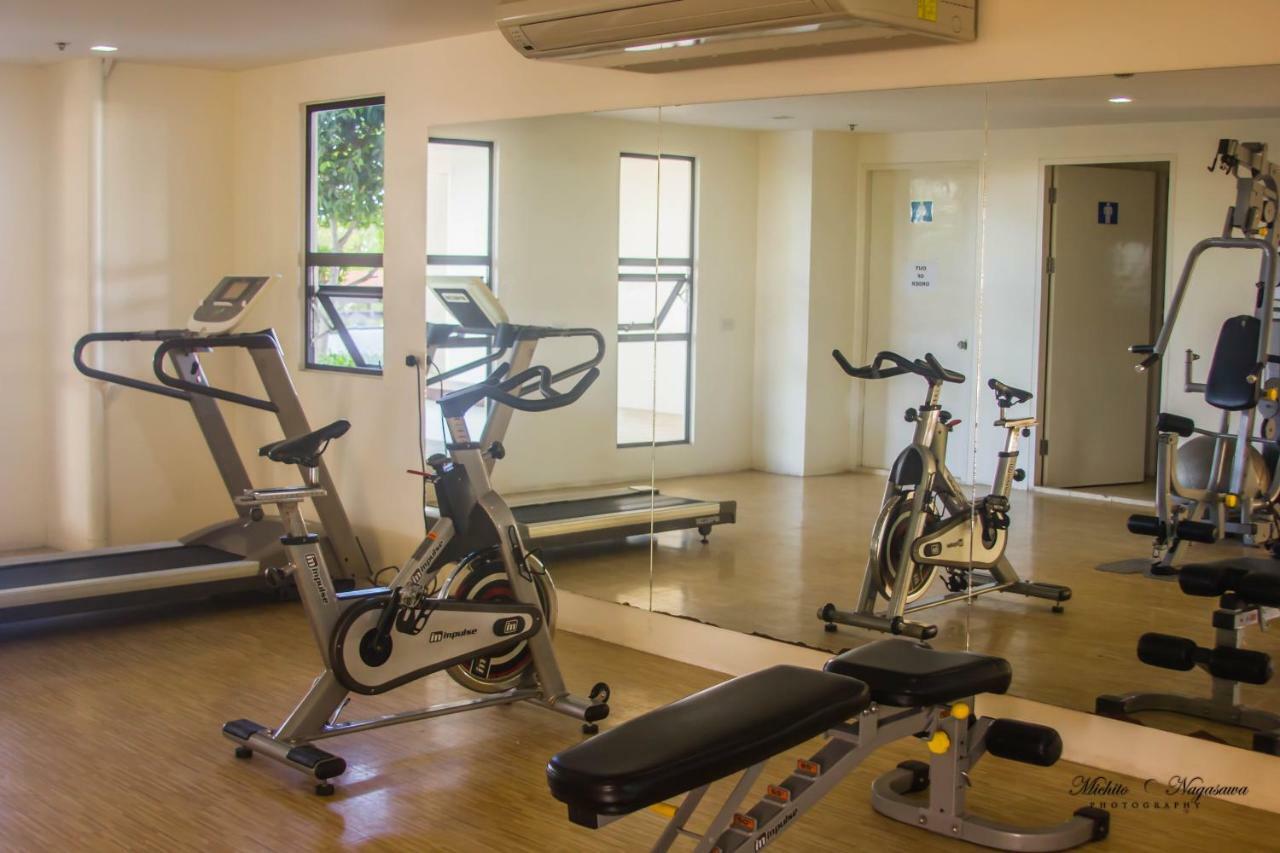 Mabolo Garden Flat A6 With Free Rooftop Pool سيبو المظهر الخارجي الصورة