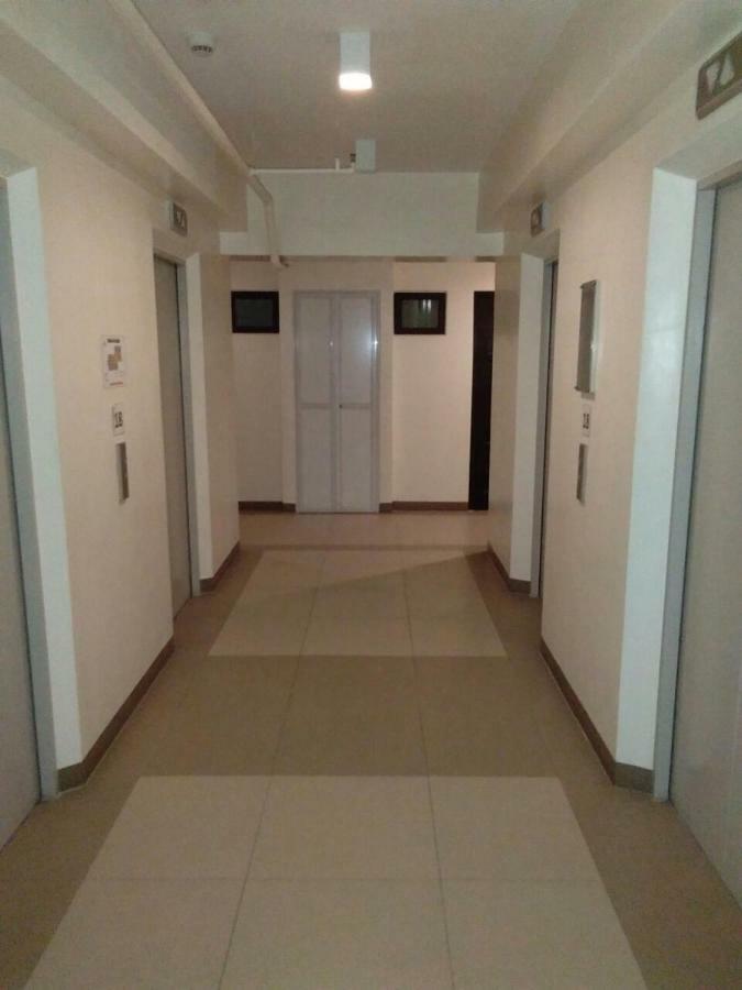 Mabolo Garden Flat A6 With Free Rooftop Pool سيبو المظهر الخارجي الصورة