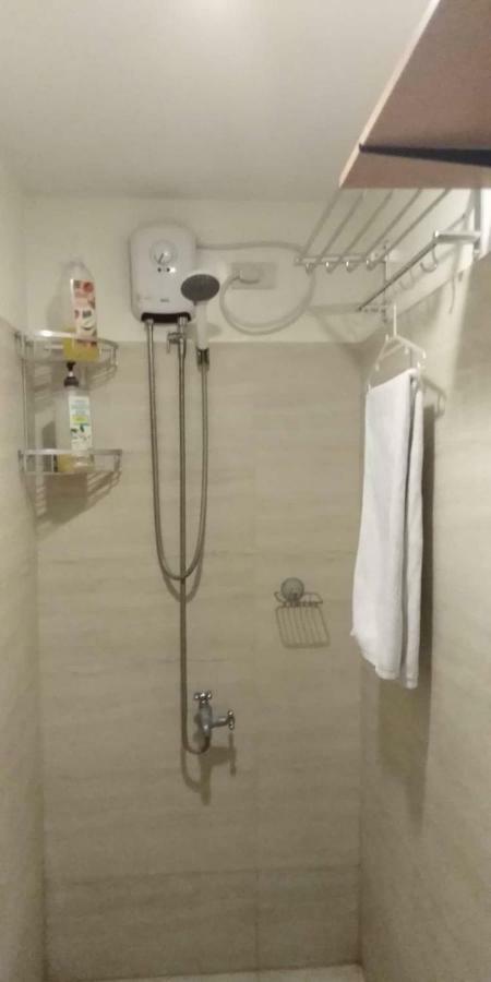 Mabolo Garden Flat A6 With Free Rooftop Pool سيبو المظهر الخارجي الصورة